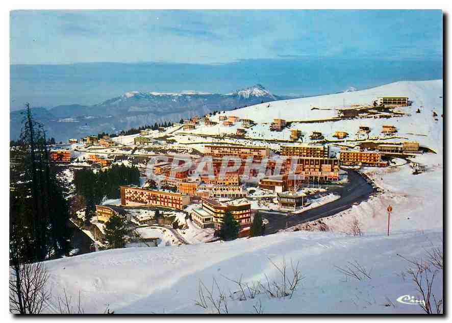 CPM Chamrousse (Isere) Alt 1650 2250m vue generale du recoin au fond le massif de la chartreuse