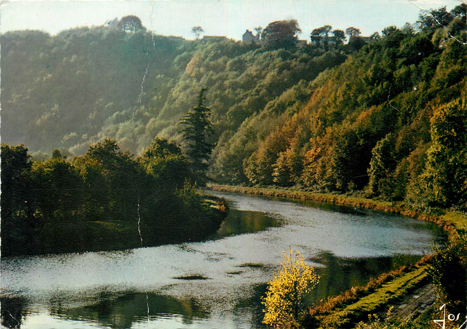 CPM Bretagne en couleurs L'Aulne et ses rives boisees chateauneuf du Faou