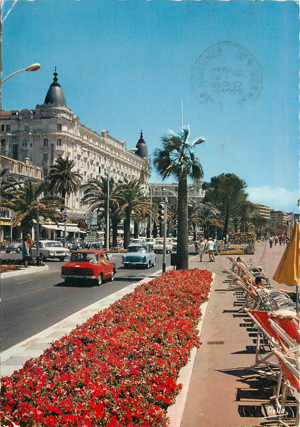 CPM La Cote d'Azur Cannes (AM) La Croisette et le Carlton Hotel