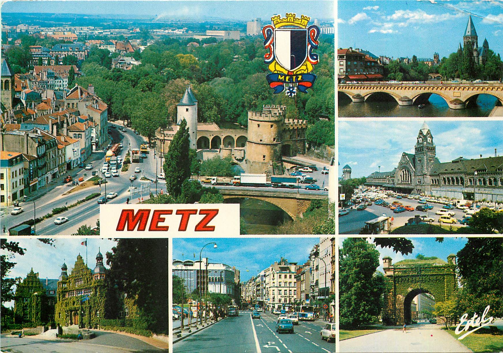 CPM Au Pays Lorrain Metz (Moselle) La portes des Allemands le temple protestant la gare l'hotel du g