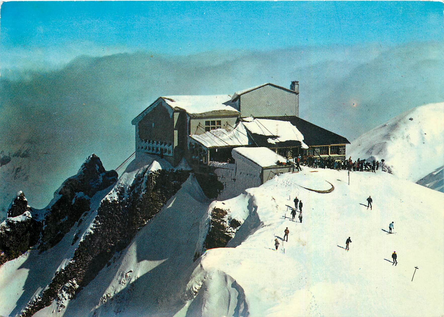 CPM Sports d'Hiver en Auvergne Depart des pistes a la station superieur des telepheriques du Sancy (