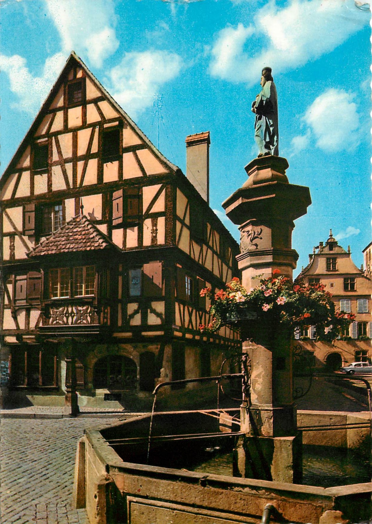 Turckheim (Ht. Rhin) — Fontaine du XVIIe siècle - Vieille Maison — Les éditions d'art MAPASCO