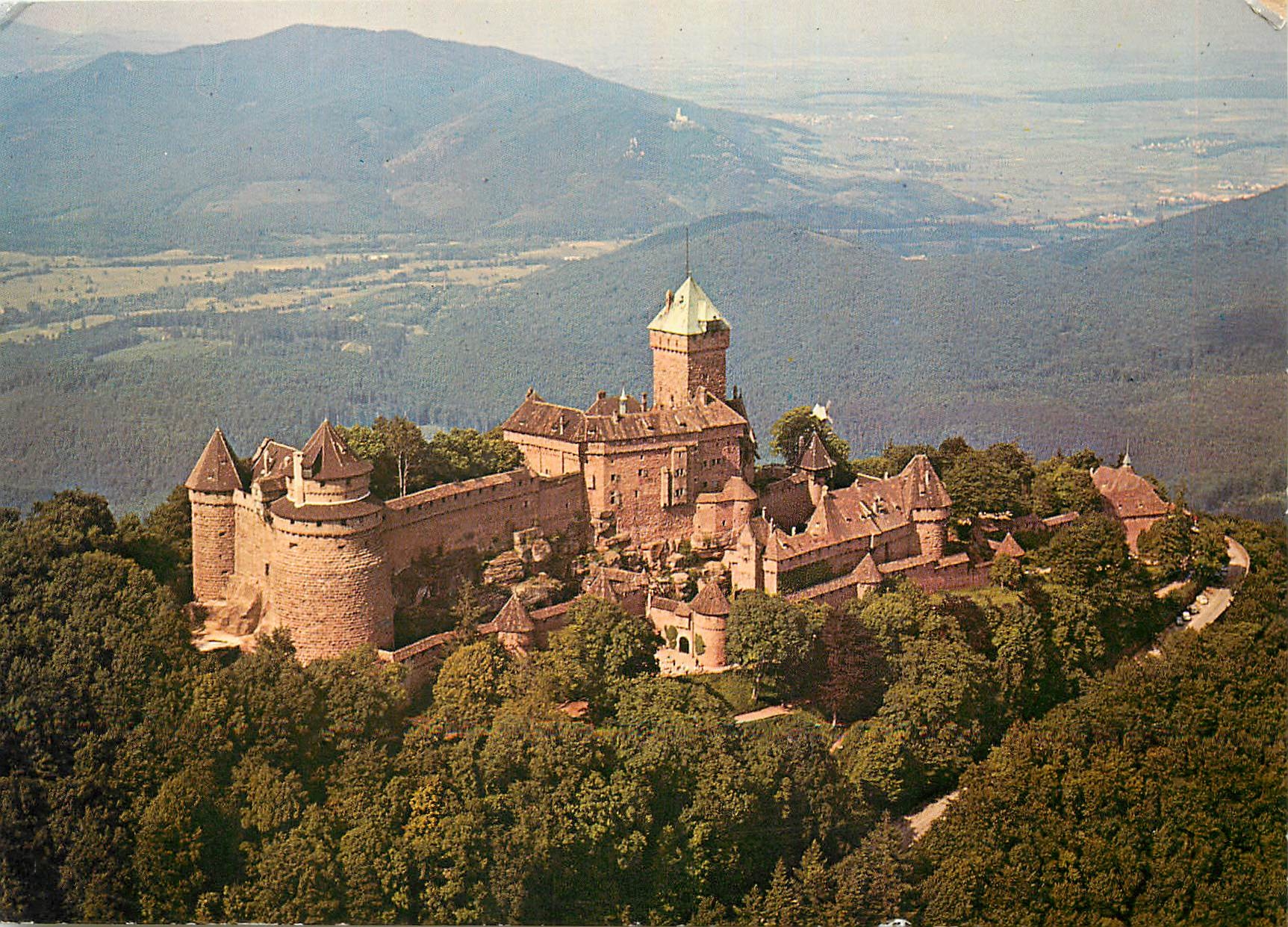 CPM Le Chateau du Haut Koenigsbourg alt 755 m Alsace vu sur ke Plaine d'Alsace