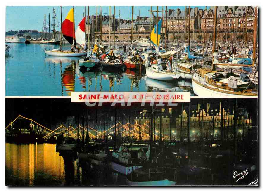 CPM Bretagne Cote d'Emeraude Saint Malo cite Sorsaire les Remparts le port de Yachts Bateaux