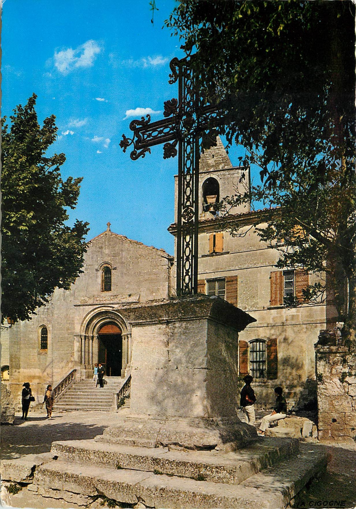 CPM Reflets de Provence les Baux en Provence (B du R) L'eglise St Vincent