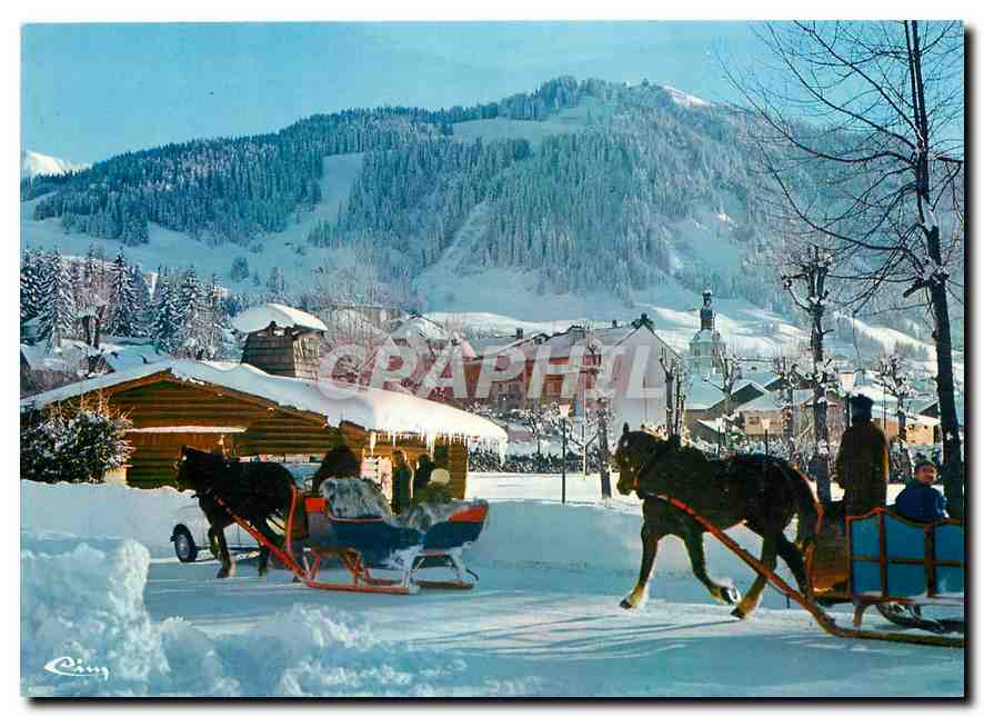 CPM Megeve (Hte Savoie) Alt 1113 m Promenade en traineaux Au Fond Rochebrune (alt 1750 m)