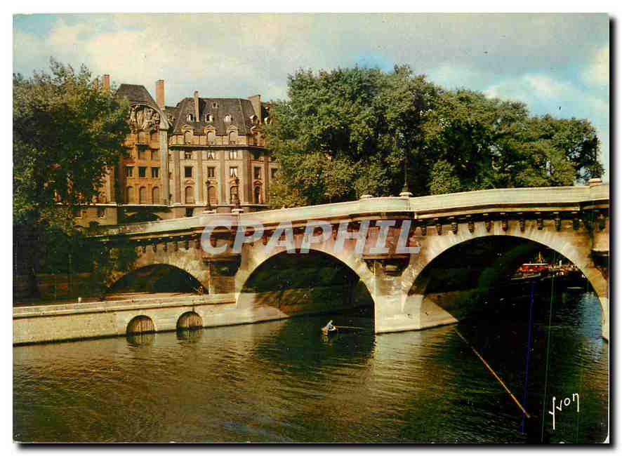 CPM Couleurs et Lumiere de France Paris les Bords de la Seine Quai des Grands Augustins et Pont Neuf