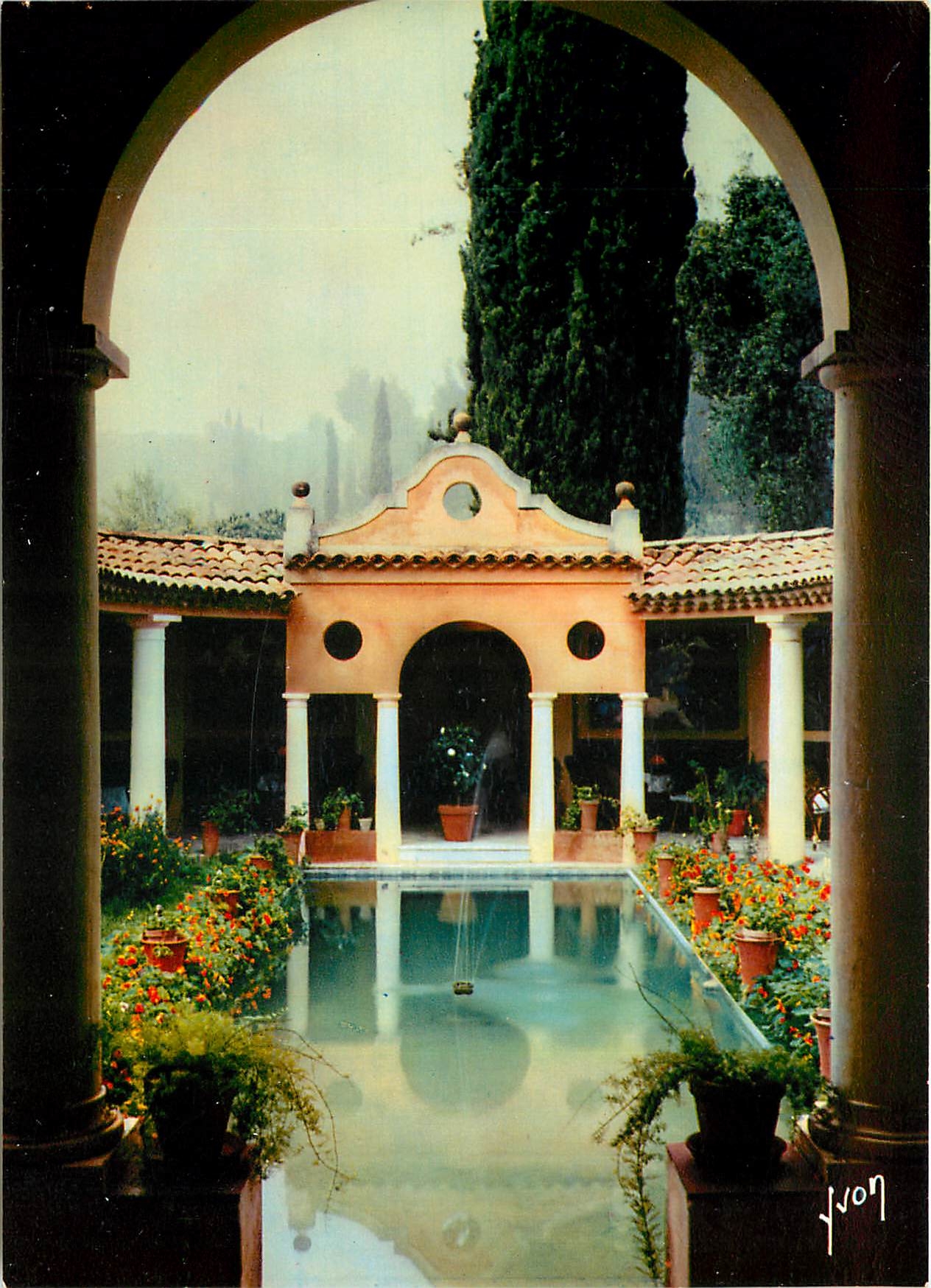 CPM Couleurs et Lumiere de France Domaine les Colombieres Menton (A M) france