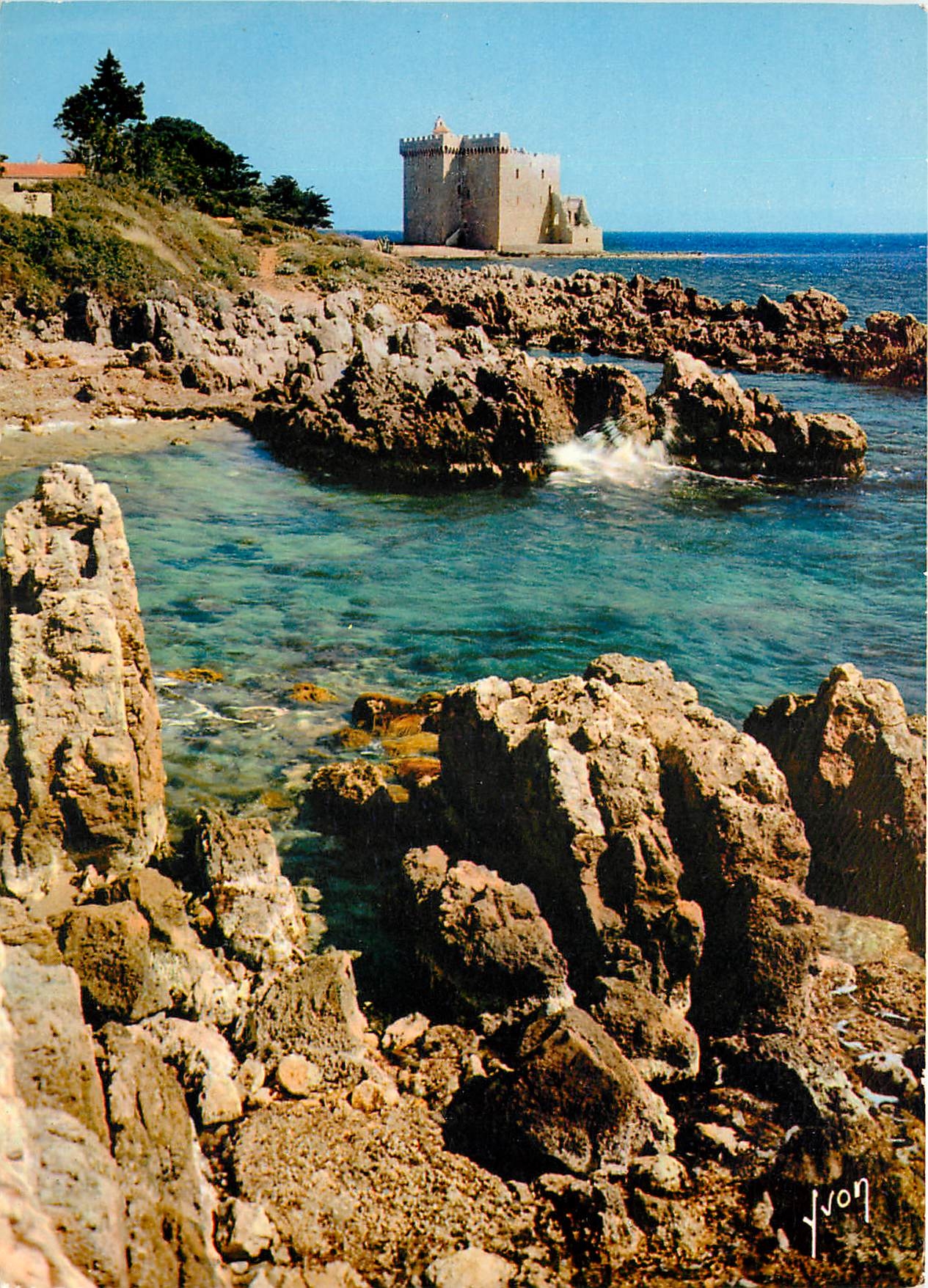 CPM Couleurs et Lumiere de France La Cote d'Azur miracle de la nature Ile Saint Honorat (A M) Le Mon