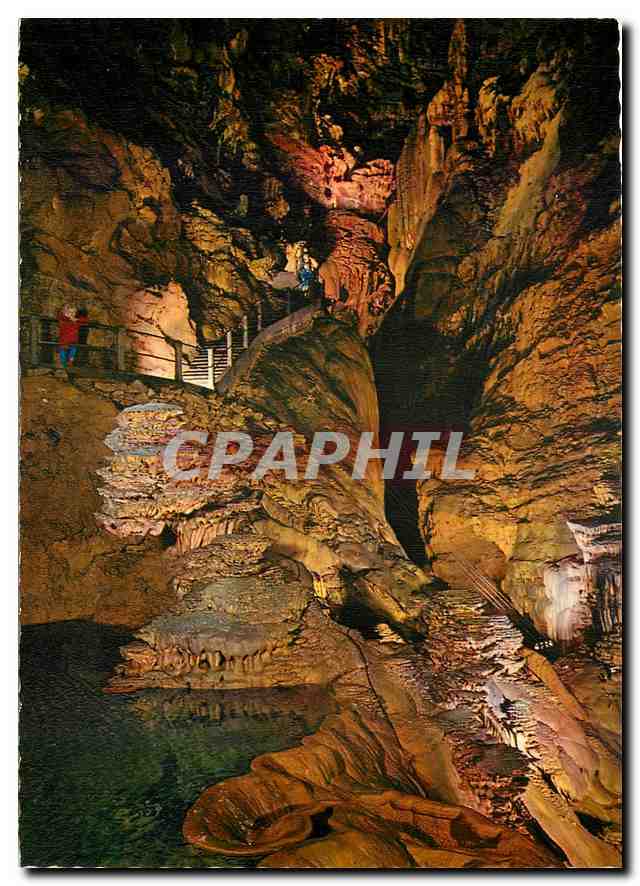 Gouffre de Padirac (Lot) — Le lac supérieur de la salle du Grand Dôme (vue partielle) — Editions C. Tallier