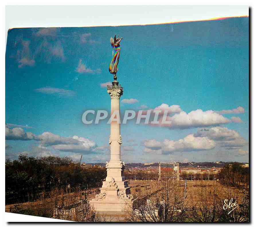 CPM Bordeaux Le monument des Girondins et la Place des Quiconces