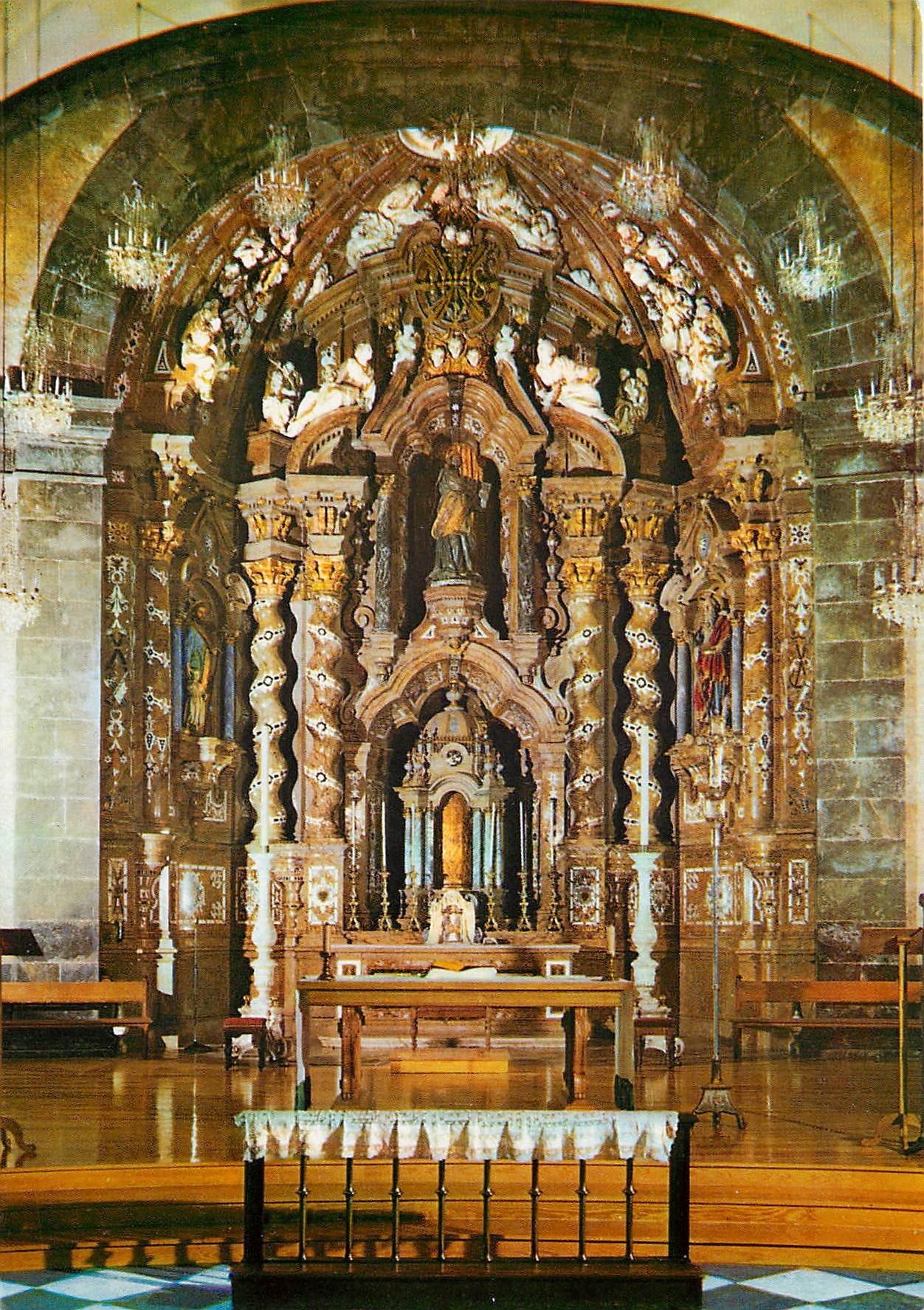 CPM Santuario de Loyola Maitre Autel de l'Eglise