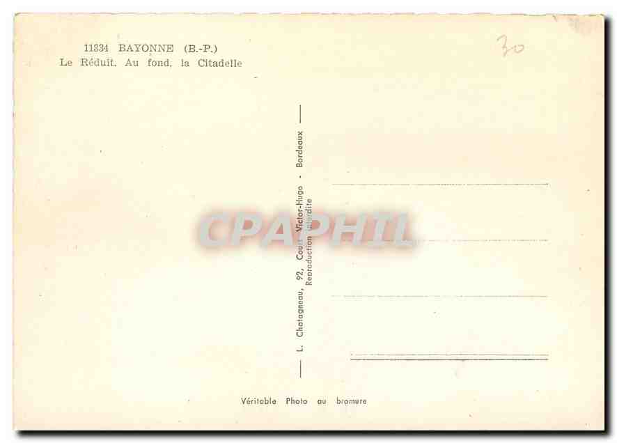 CPM Bayonne (B P) Le reduit au fond la citadelle — Verso