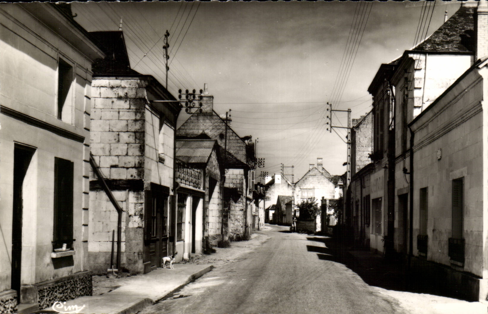 Chenehutte-les-Tuffeaux - CPA - Rue Principal