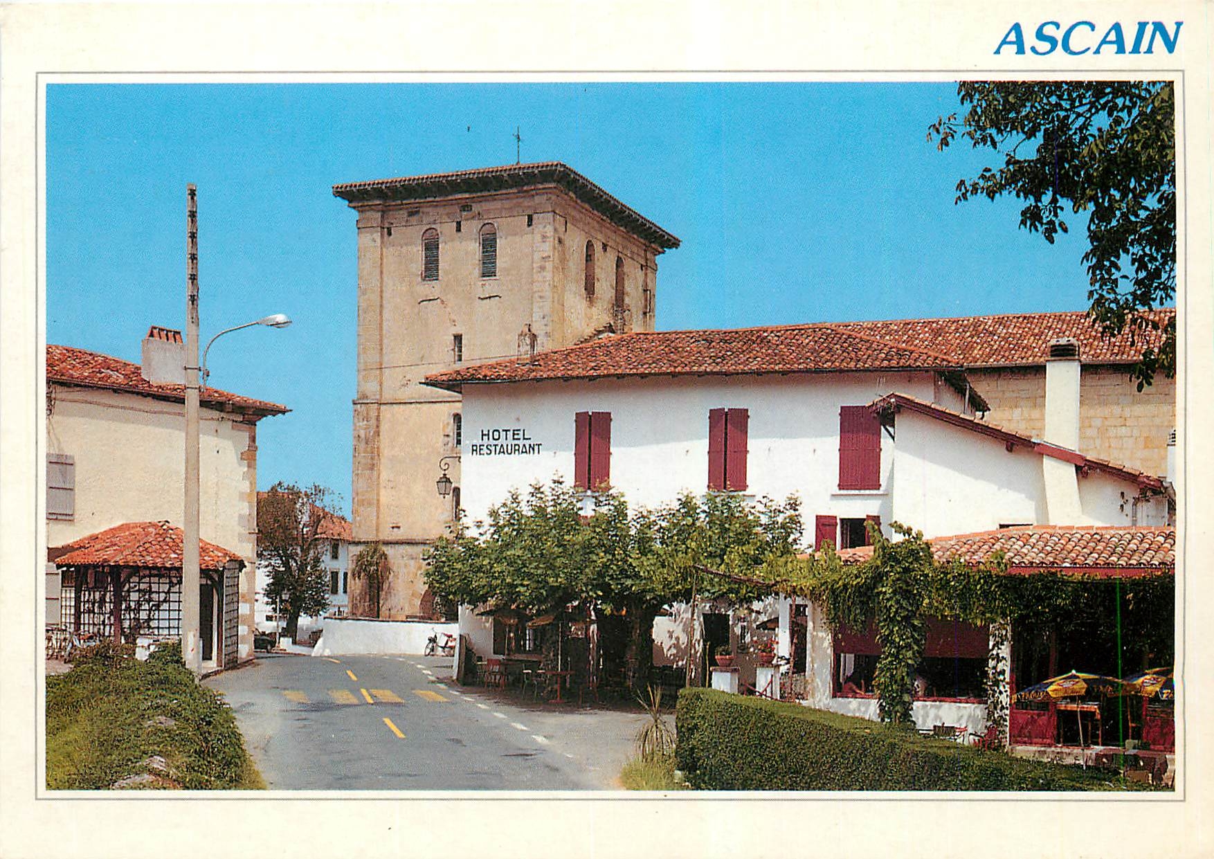 CPM Ascain Pyr Atl L'entree du village l'eglise du XVIIele Restaurant des Chasseurs 