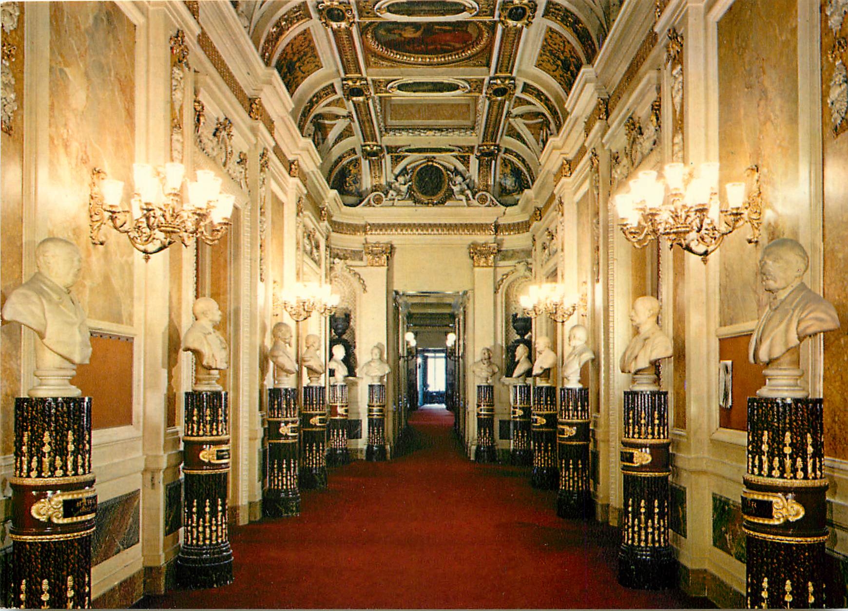 CPM Palais du Luxembourg Galerie des Bustes 