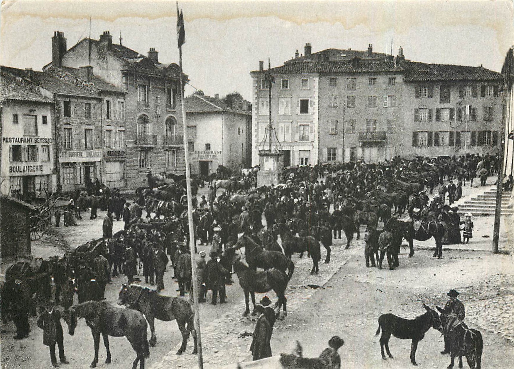 CPM Il etat une fois l'Auvergne et les Cevennes 