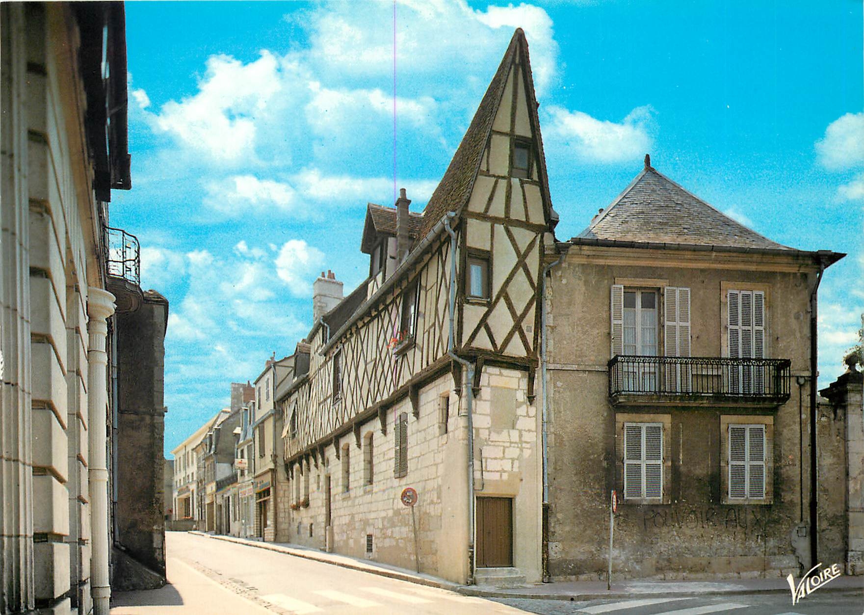 CPM Les Merveilles du Berry Bourges Cher Vieilles maisons rue Henri Ducrot 