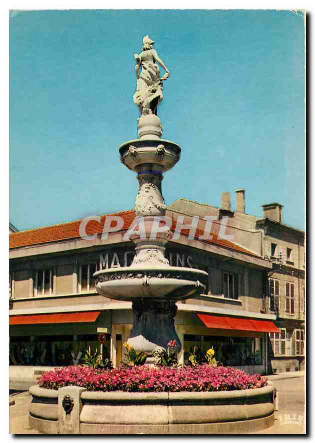 Fontaine en marbre de la place Croix-en-Bourg — Toul (Meurthe-et-Moselle) — Éditions 'La Cigrome' n°54.528.57
