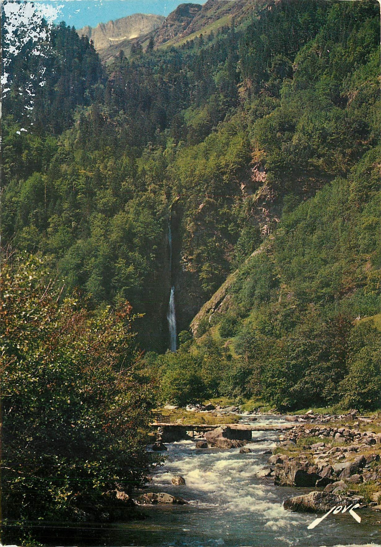 CPM Les Pyrenees Environs de Luchon Le Cirque du Lys 