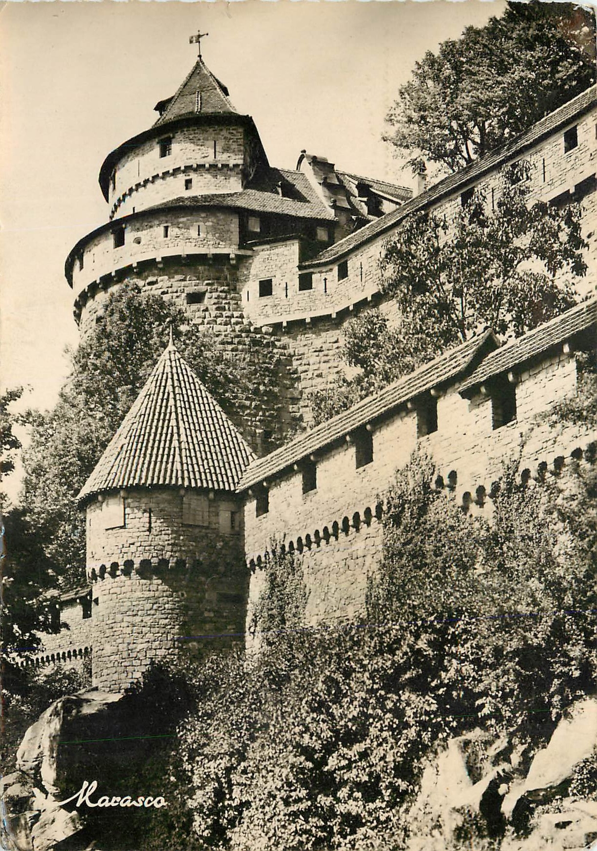 CPM Le Haut Koenigsbourg Alsace Le Grand Bastian 