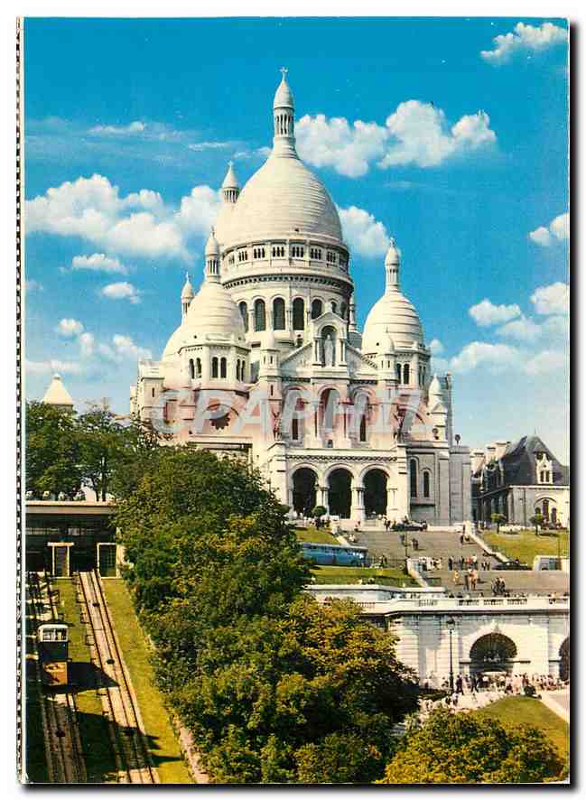 CPM Paris La Basilique du Sacre Coeur 