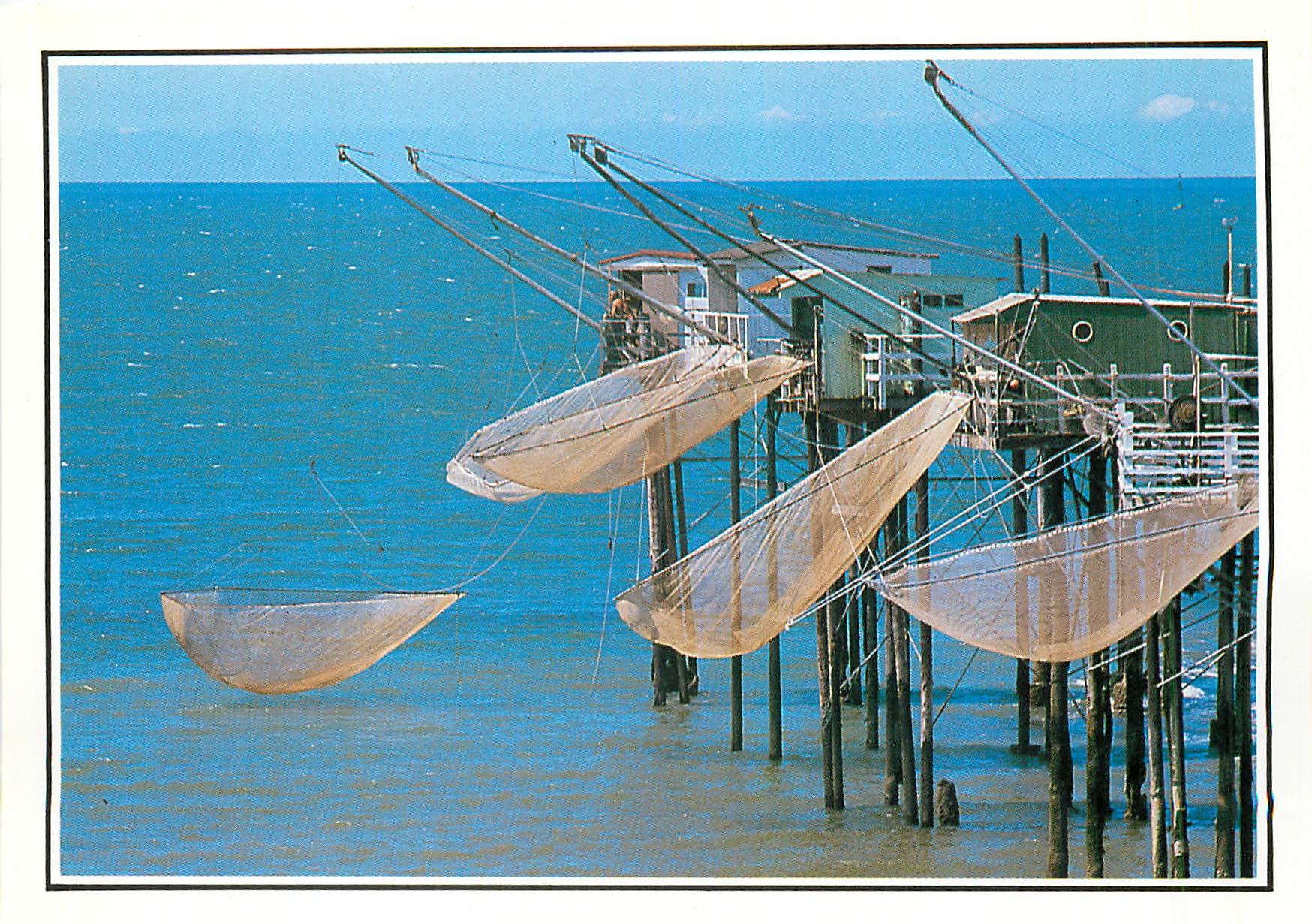 CPM Images de la Mer Les carrelets sur la mer 