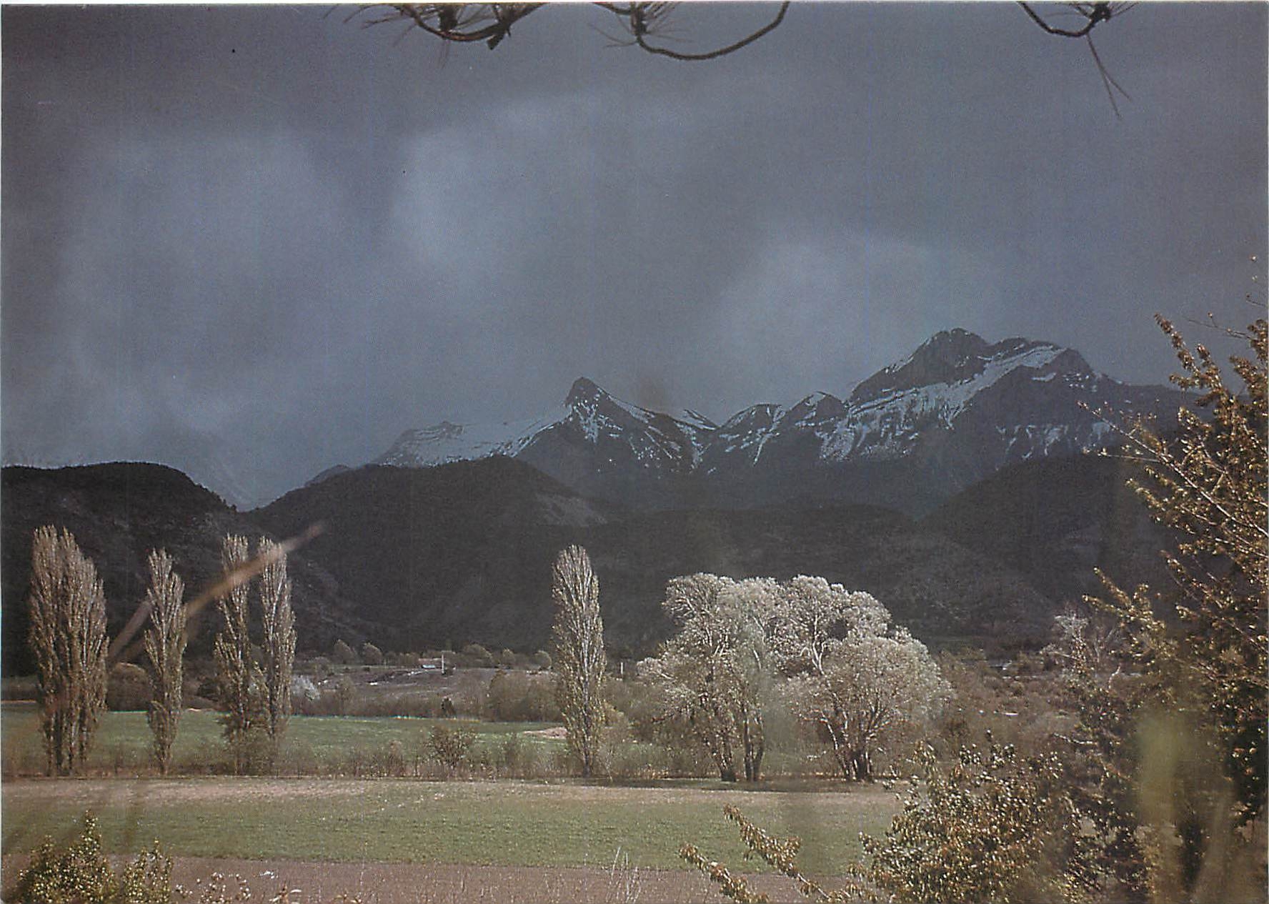 CPM Marcoux Alpes de Haute Provence Cucuyon et Pic de Couard 