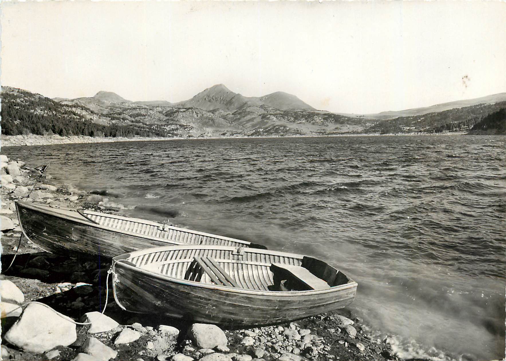 CPM Lac des Bouillouses La lac en montagne 