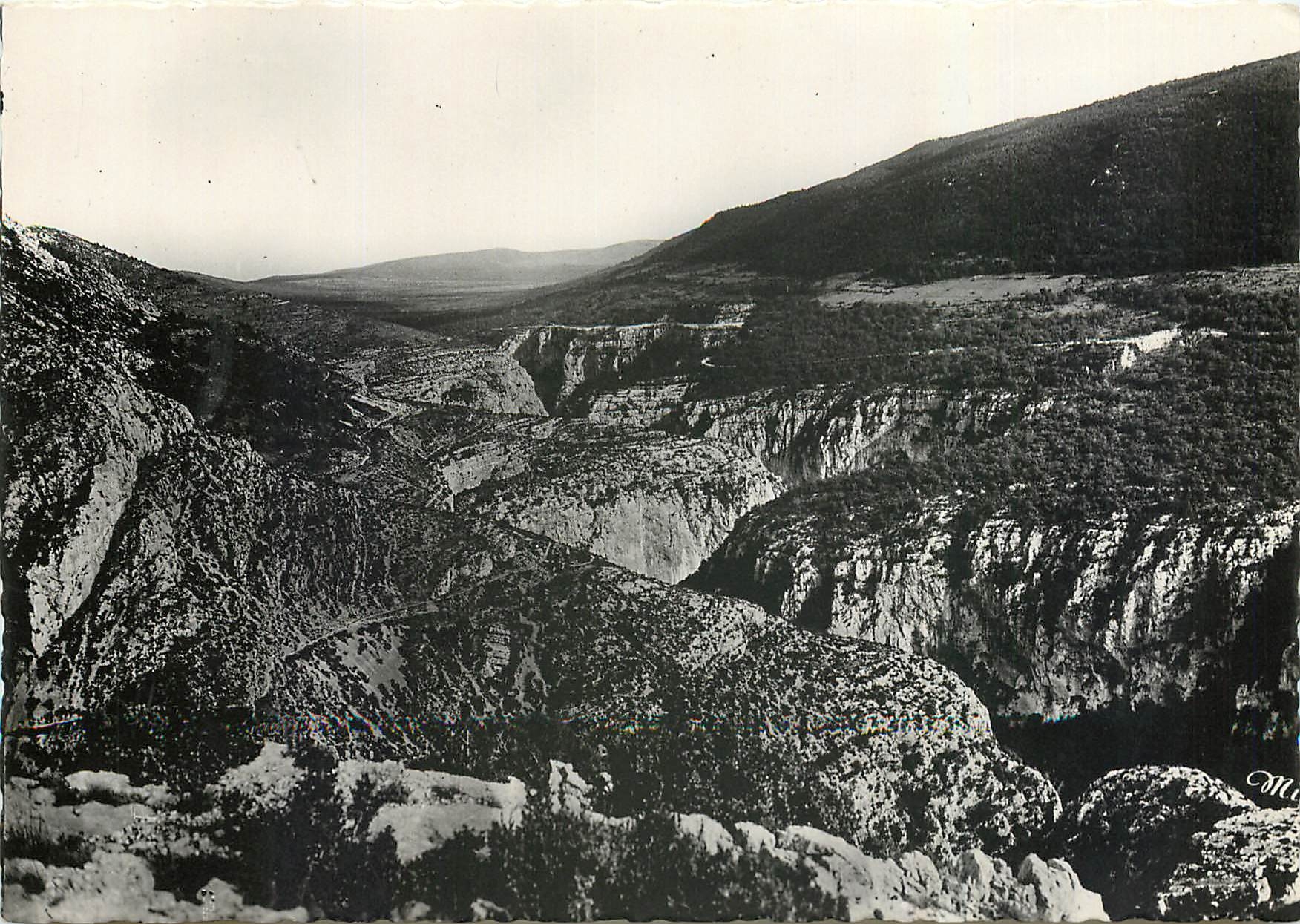 CPM Vue du Belvedere de la Route des Basses Alpes 