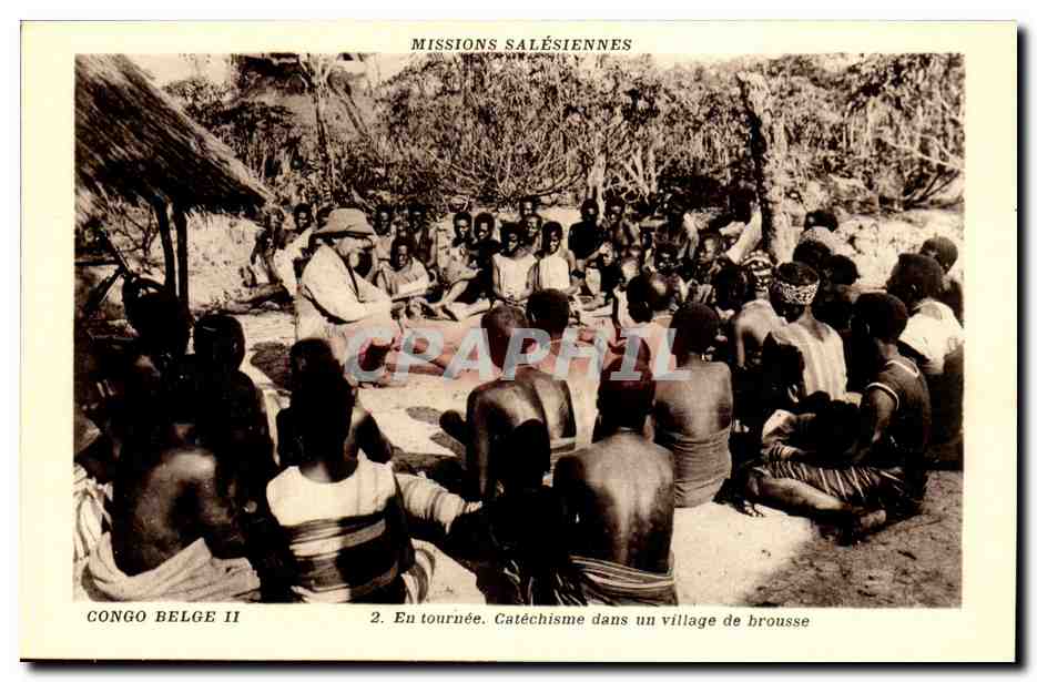 Congo Belge -CPA- En tournee Catechisme dans in village de brousse -Mission Salesiennes