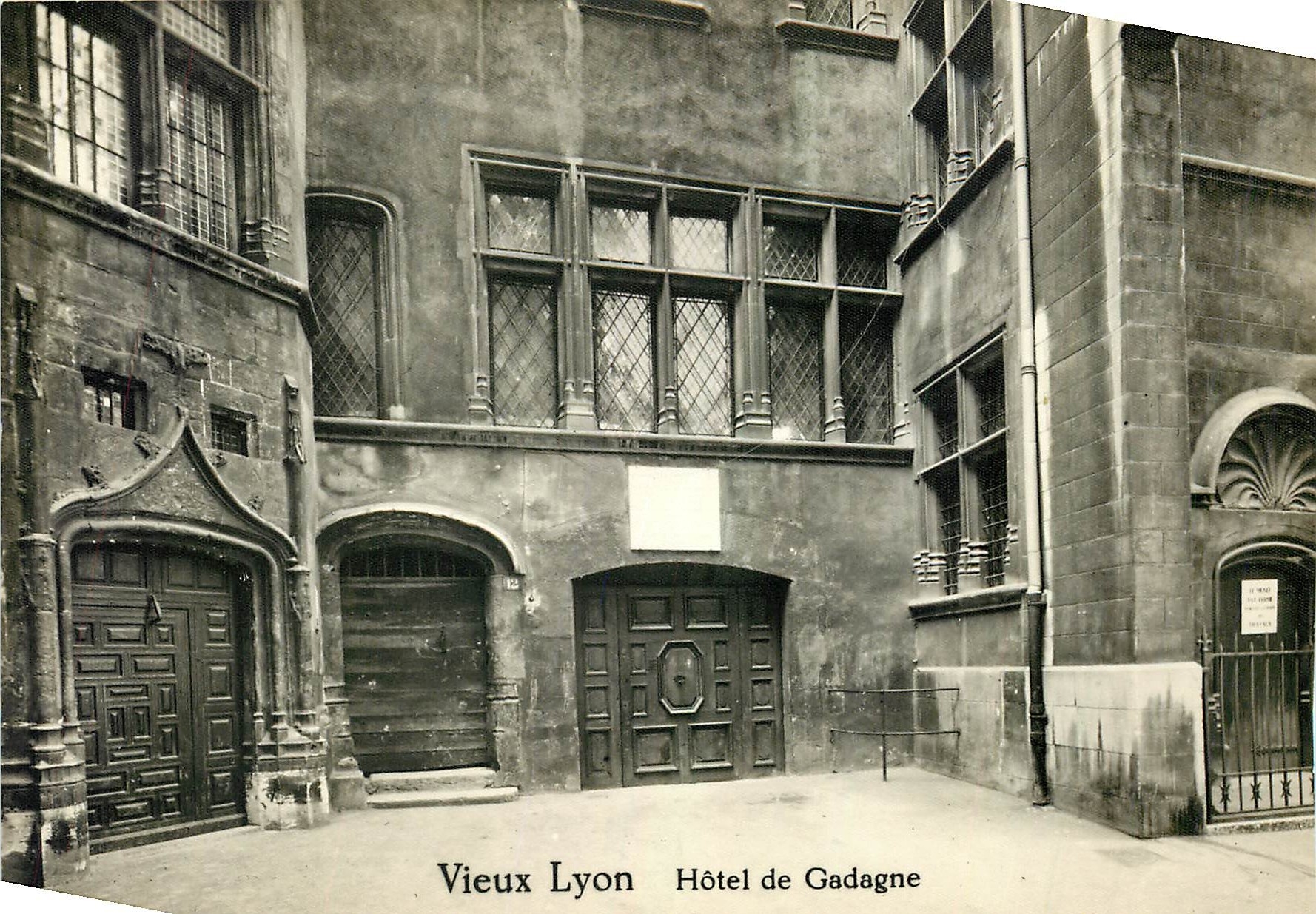 CPM Vieux Lyon Hotel de Gadagne 