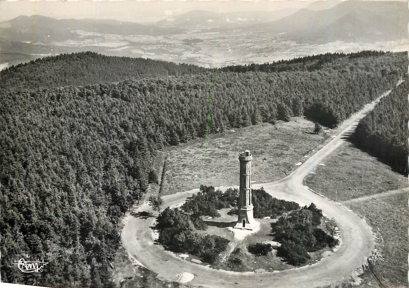 Le Hohwald (Bas-Rhin) — Vue aérienne de la Tour du Champ de Feu — Éditions Aériennes CIM