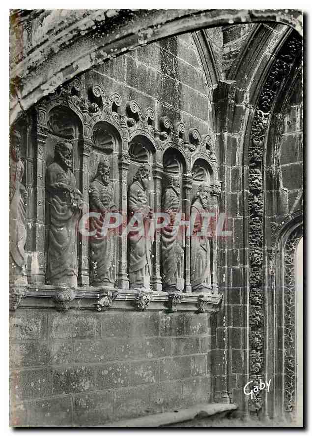CPM Daoulas Finistere Interieur du Porche de l'Ancienne Eglise 