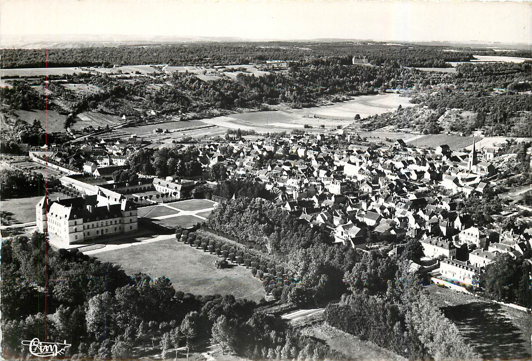 CPM Ancy le Franc Yonne Vue aerienne et le Chateau des Ducs de Clermont Tonnerre 