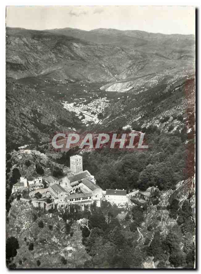 CPM Abbaye de St Martin du Canigou Vue d'Ensemble 