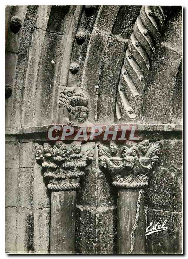 CPM Eglise de Villefranche de Conflent Monument Historique La Petite Porte Detail 