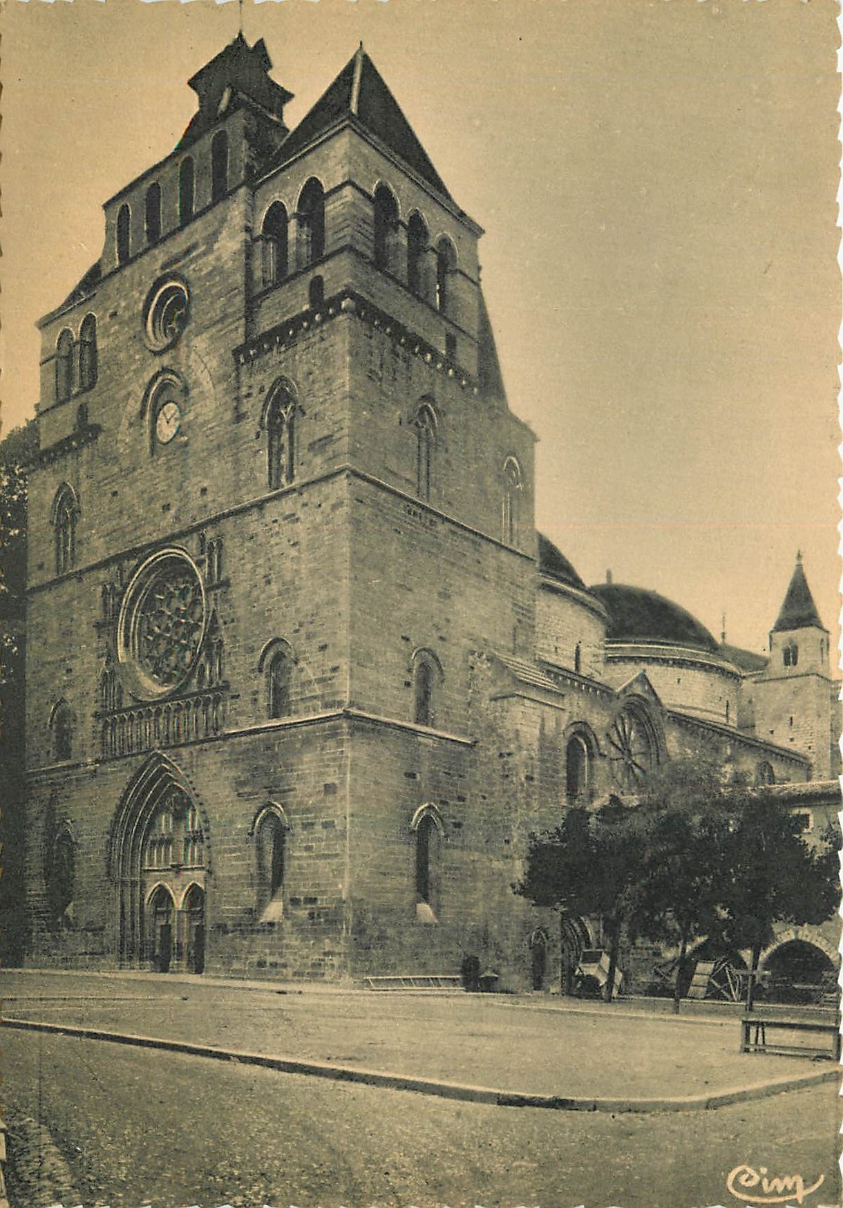 CPM Cahors Lot La Cathedrale Mon Hist 