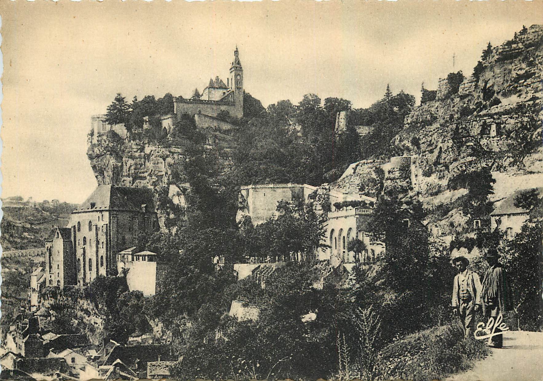 CPM Rocamadour Vue generale sur les Nouvelles Rampes prise de la Route d'Arrivee 