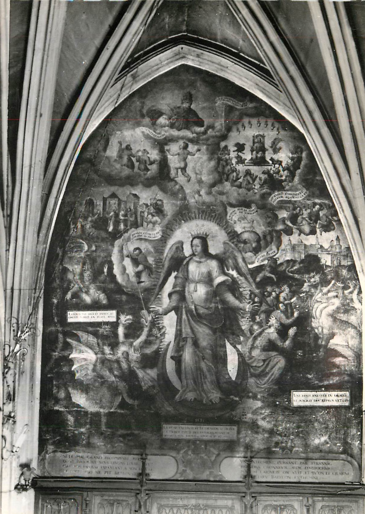 CPM Chaumont HM Basilique St Jean Baptiste Chapelle de la Sainte Vierge La Vierge de l'Apocalypse 
