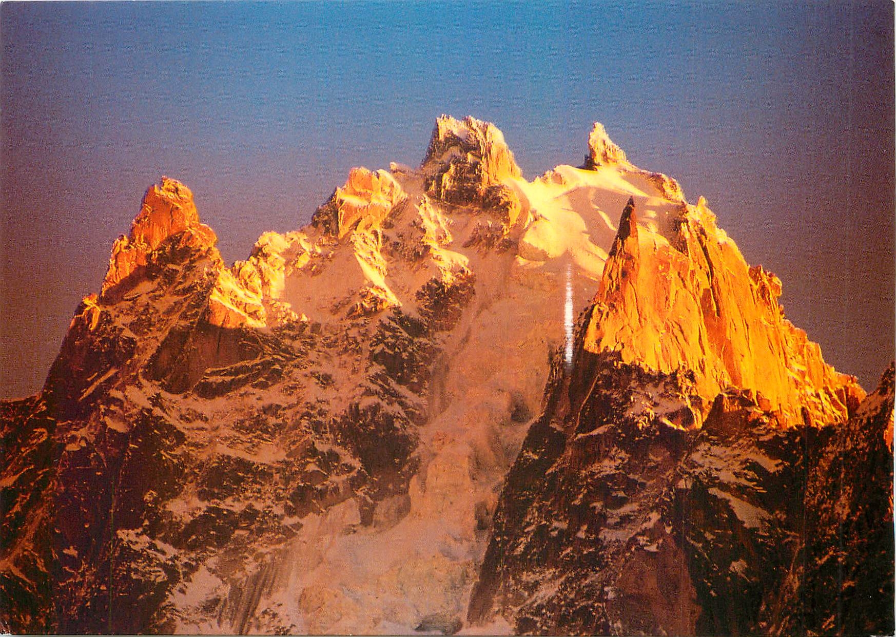 CPM Massif du Mont Blanc L'Aiguille du Plan 