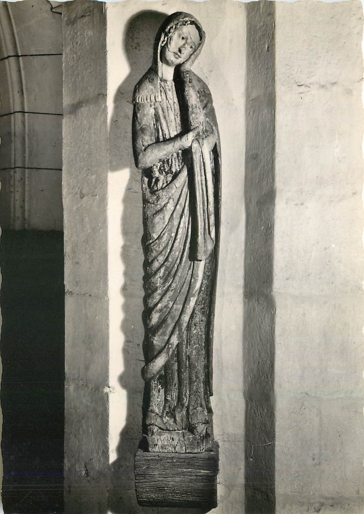 Vierge Dolente — Église Notre-Dame — Verneuil-sur-Avre (Eure) — Édition Studio de Verneuil-sur-Avre