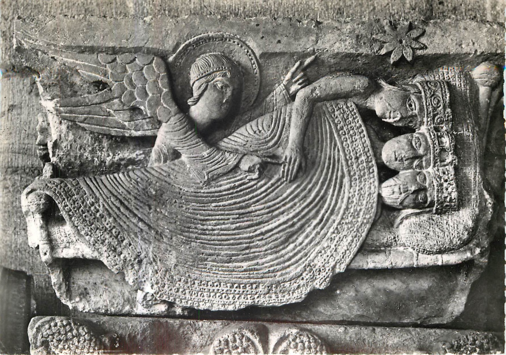Cathédrale d'Autun — Sommeil des Mages — Chapiteau du XIIe siècle