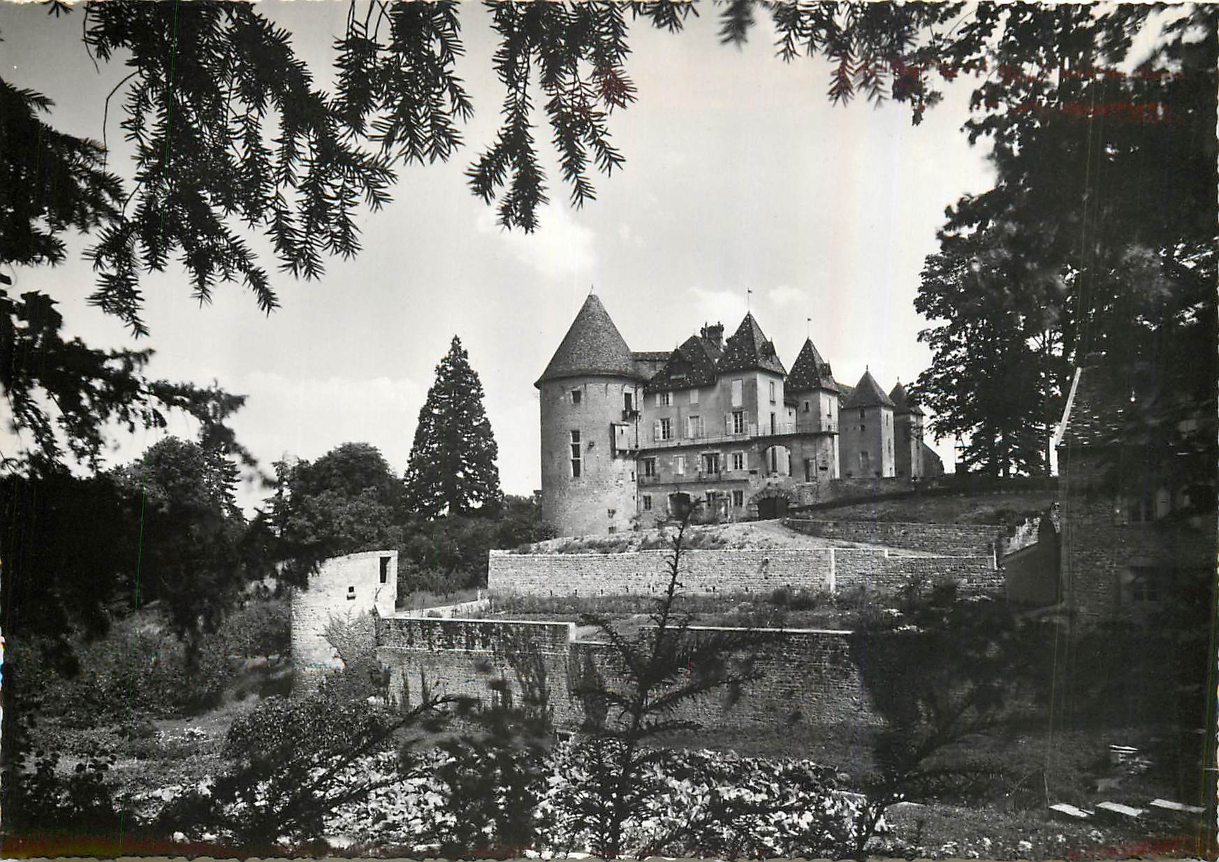 Couches-en-Bourgogne — Château de Marguerite de Bourgogne — éditeur Ch. Giryot, Avenay