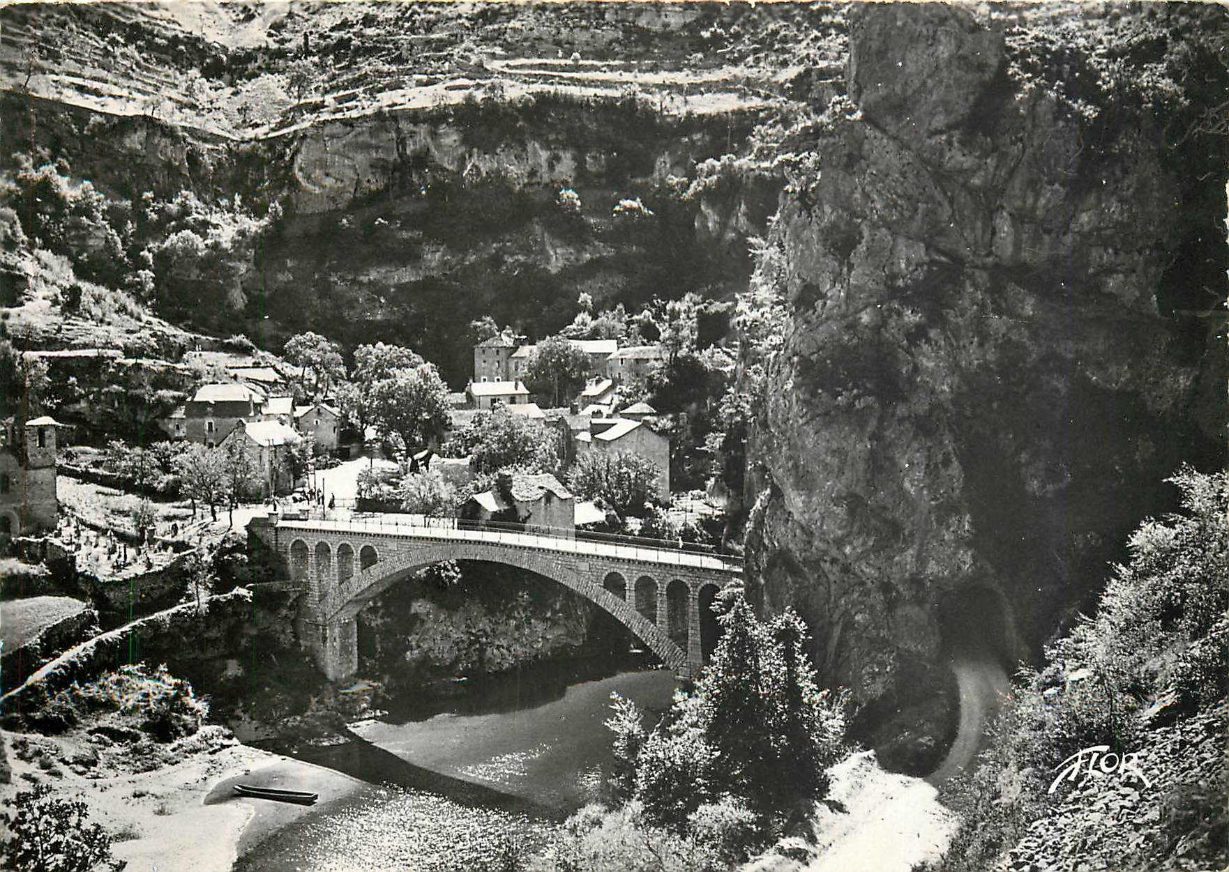CPM Les Gorges du Tarn Pont de Saint Chely sur Tarn 