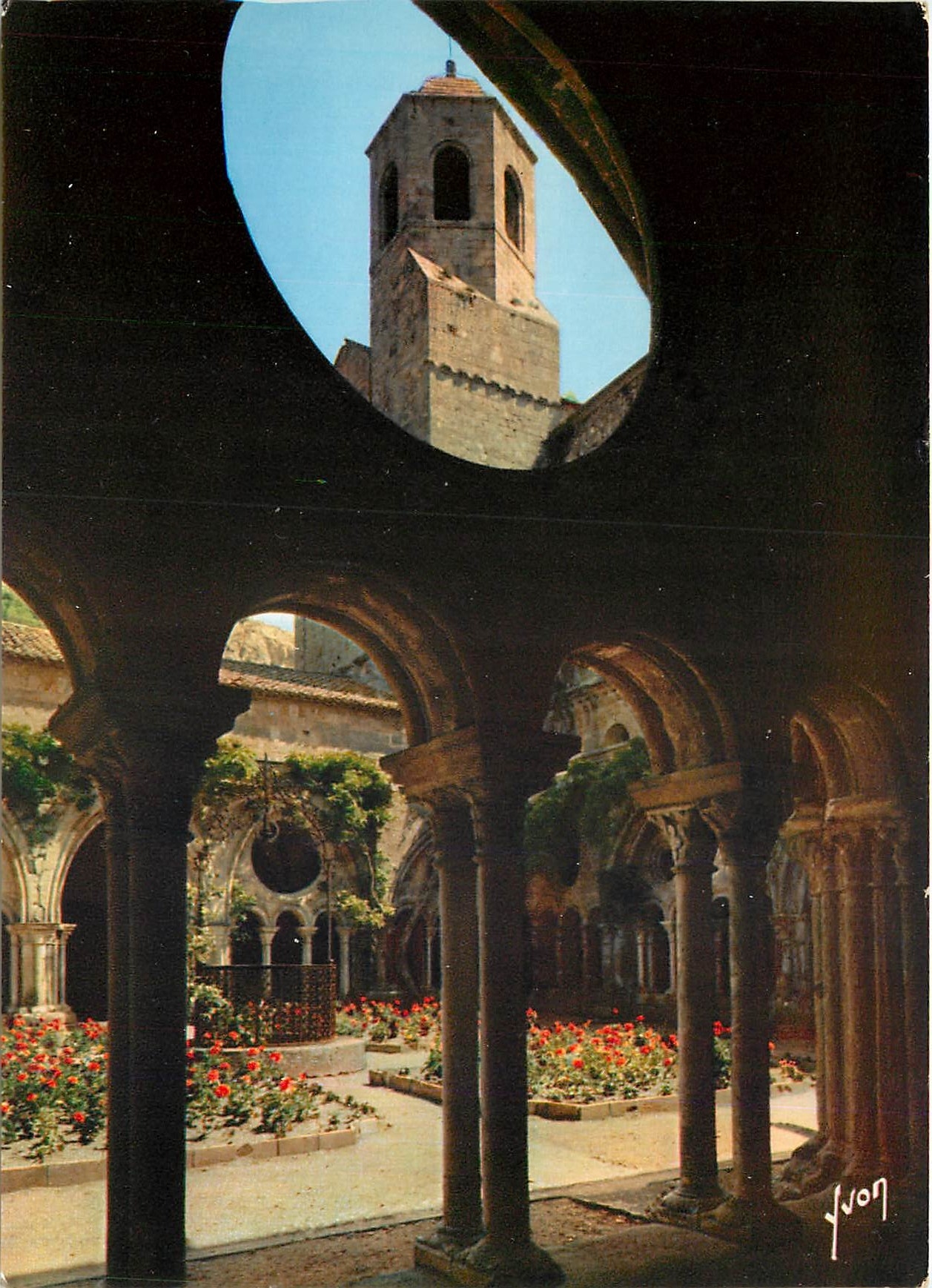 CPM Narbonne Aude Le Cloitre et Chevet de l'Eglise 