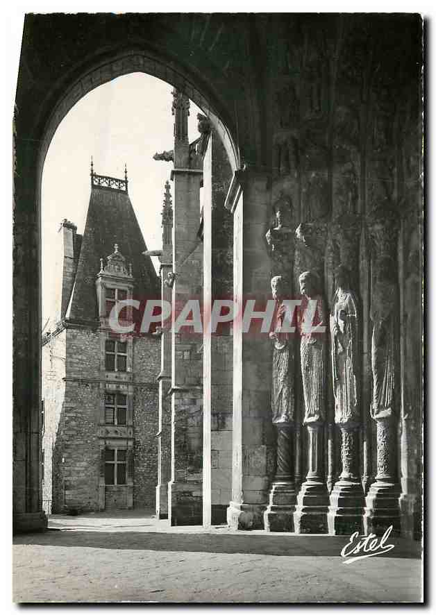 CPA La Mans Cathedrale Saint Julien l'Entree Mediane 