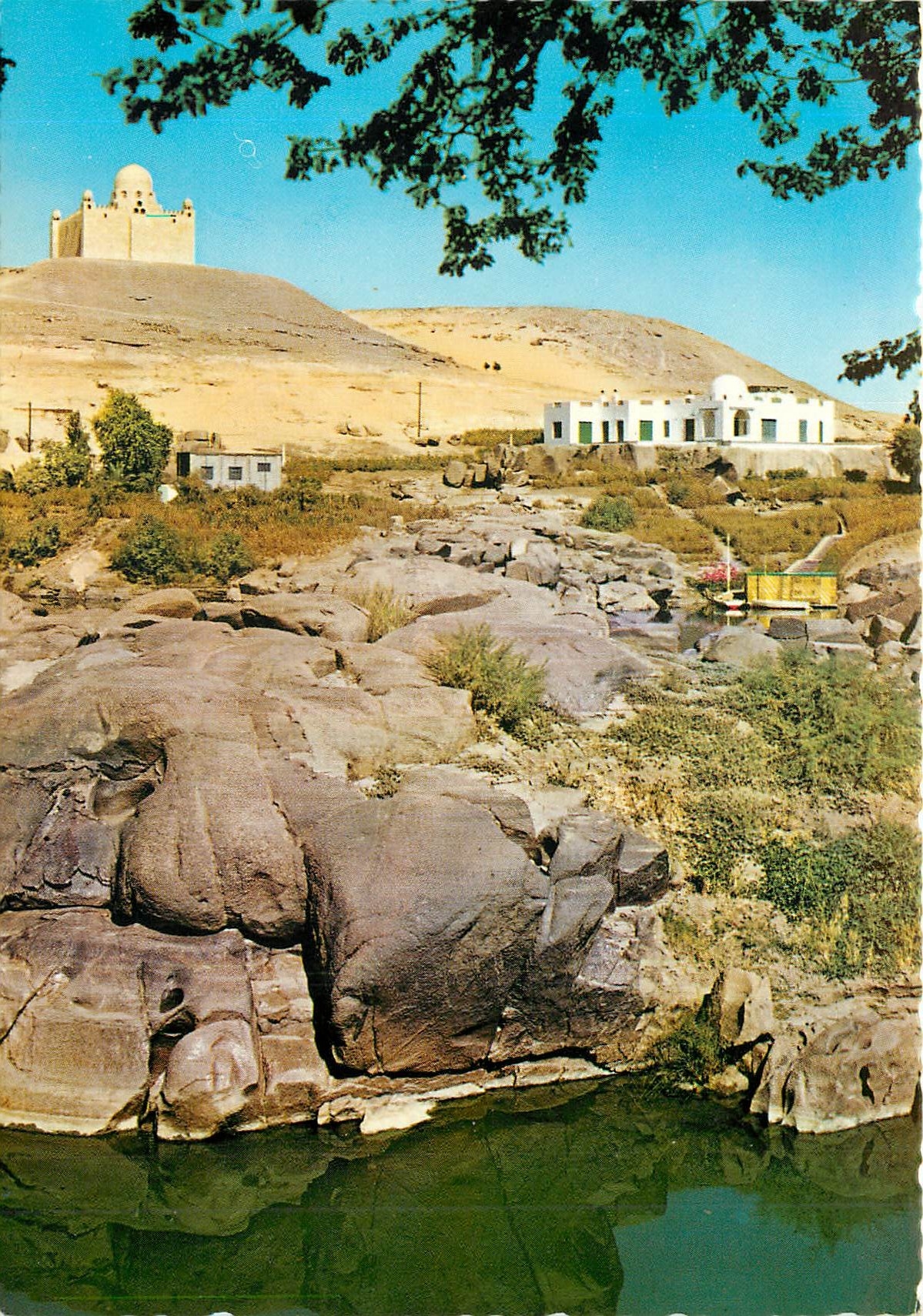 CPM Egypt Assuan Mausoleum des Aga Khan und Villa der Beghum 