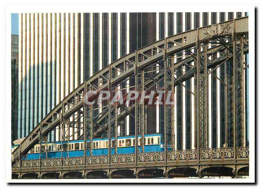 CPM Paris Le Metro Aerien 
