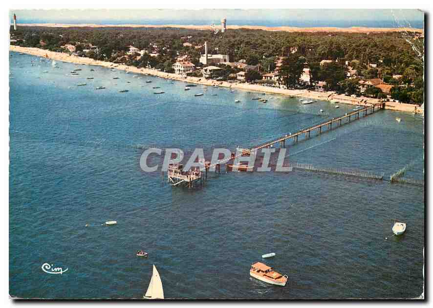 CPM Le Cap Ferret Gironde Vue generale aerienne et l'Embarcadere 